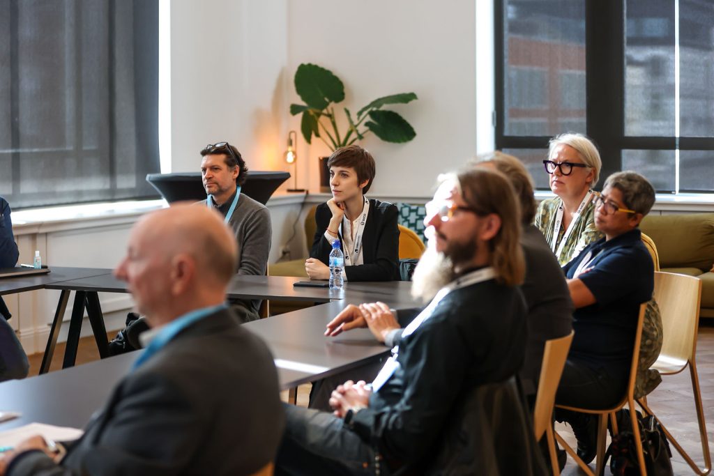 XR4 Europe speakers event